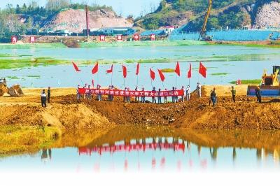 “十四五”河南启动的首个国家级重大水利工程 袁湾水库工程截流成功