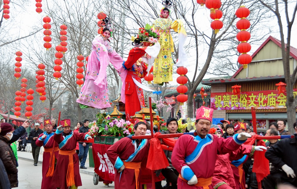 新春走基层 记者回乡见闻丨古风庙会闹新年