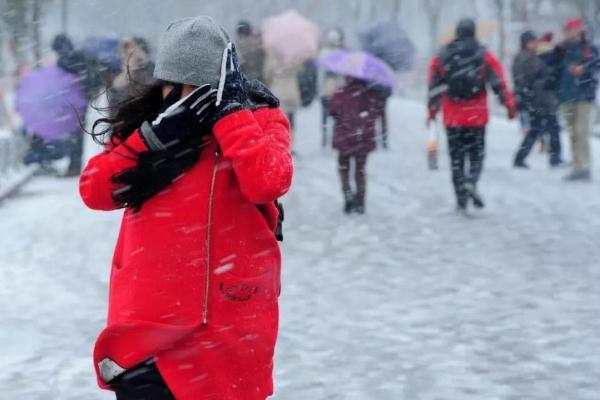 雨雪今夜“上场”！大风、沙尘、降温“组团”来袭