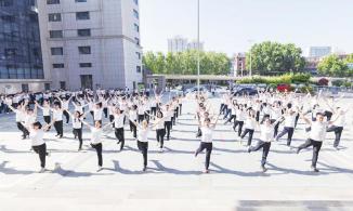 第七届河南省职工技术运动会在郑开幕